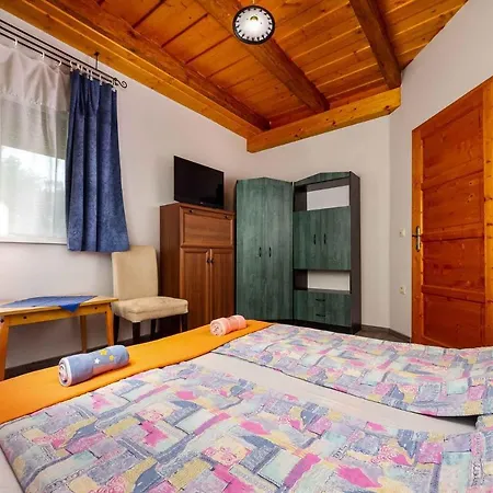 In 43401 בית נופש *