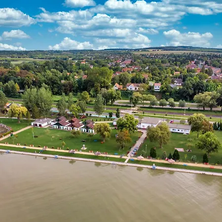 In 43401 Dom wakacyjny Balatonmáriafürdő